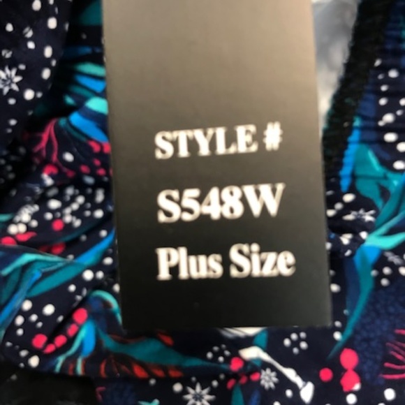 Plus Size Unicorn Leggings - Picture 3 of 4